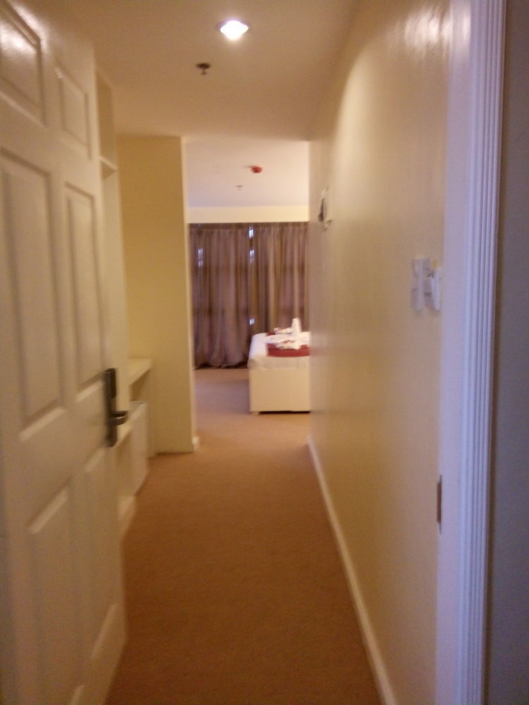 Reddoorz Plus At Hotel Metro Kalibo Bagian luar foto