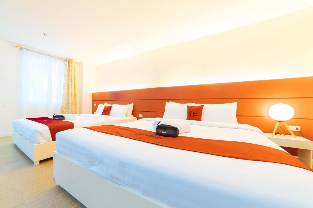 Reddoorz Plus At Hotel Metro Kalibo Bagian luar foto