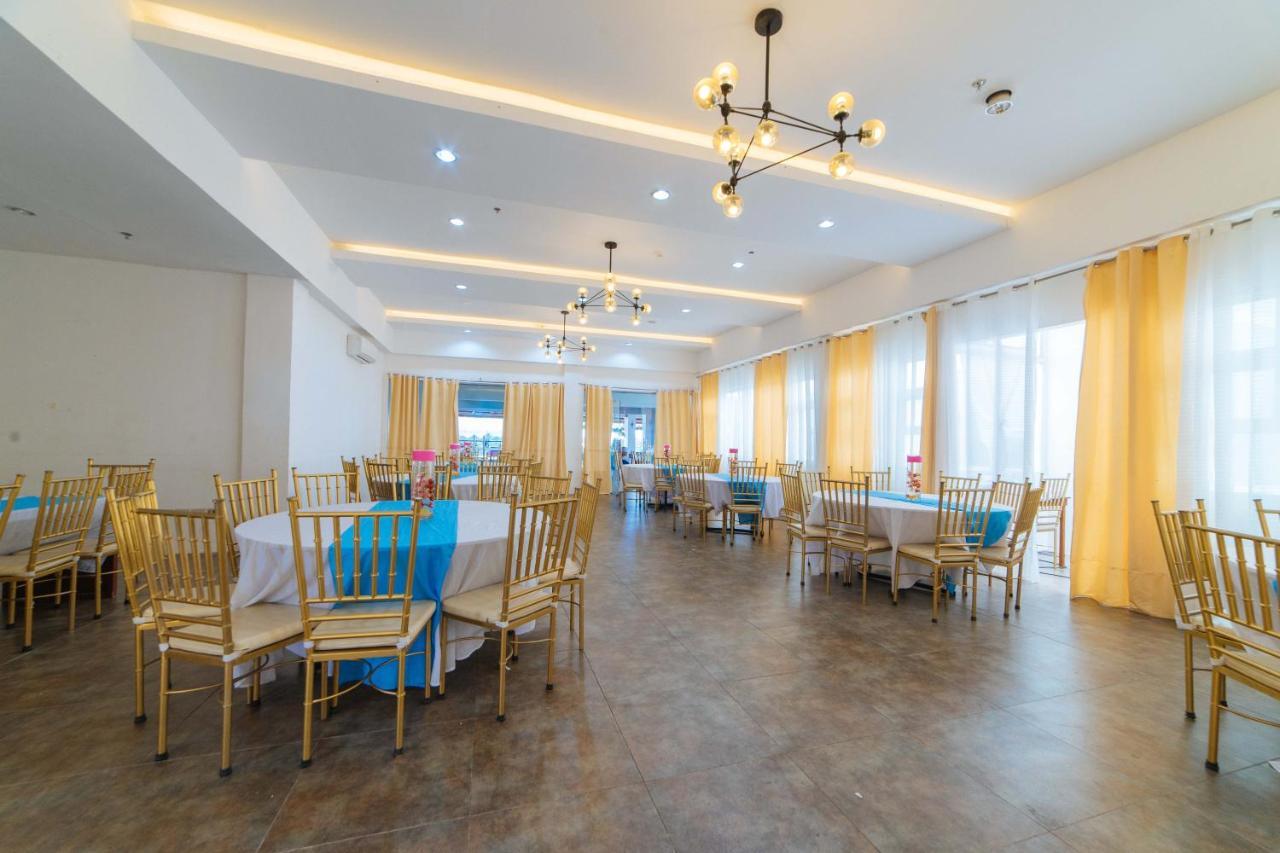 Reddoorz Plus At Hotel Metro Kalibo Bagian luar foto